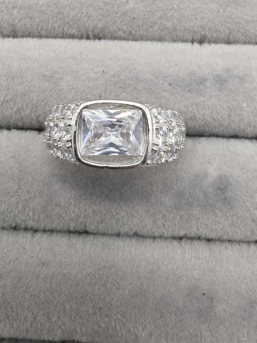 Silver Cushion-Cut White CZ Statement Ring Size 6 1/4